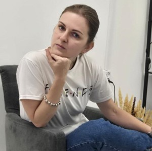 Виктория Ледяева — психолог на платформе Приём
