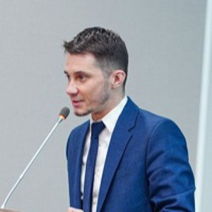 Юрий Денисов — психолог на платформе Приём