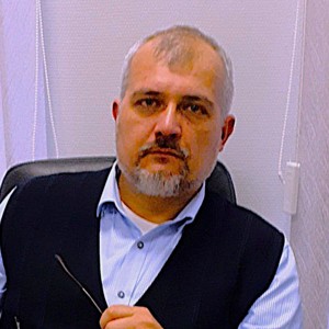 Дмитрий Бездетко — психолог на платформе Приём