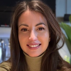 Елена Куюнджич — психолог на платформе Приём