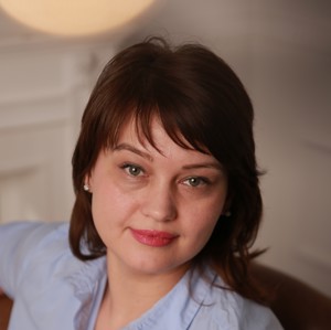Нина Булычева — психолог на платформе Приём