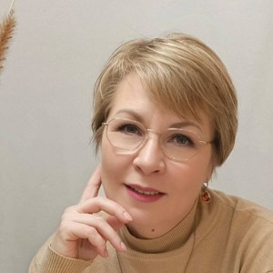 Елена Валериевна Захарова — психолог на платформе Приём